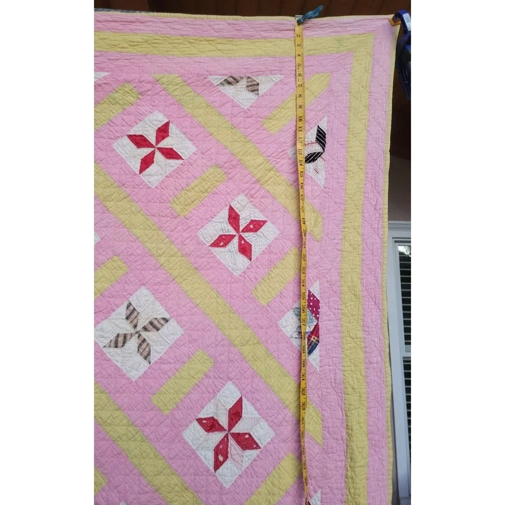 Vintage Friendship Star Quilt‎ Hand Quilted Pink Yellow Patchwork 64x75 Cottage